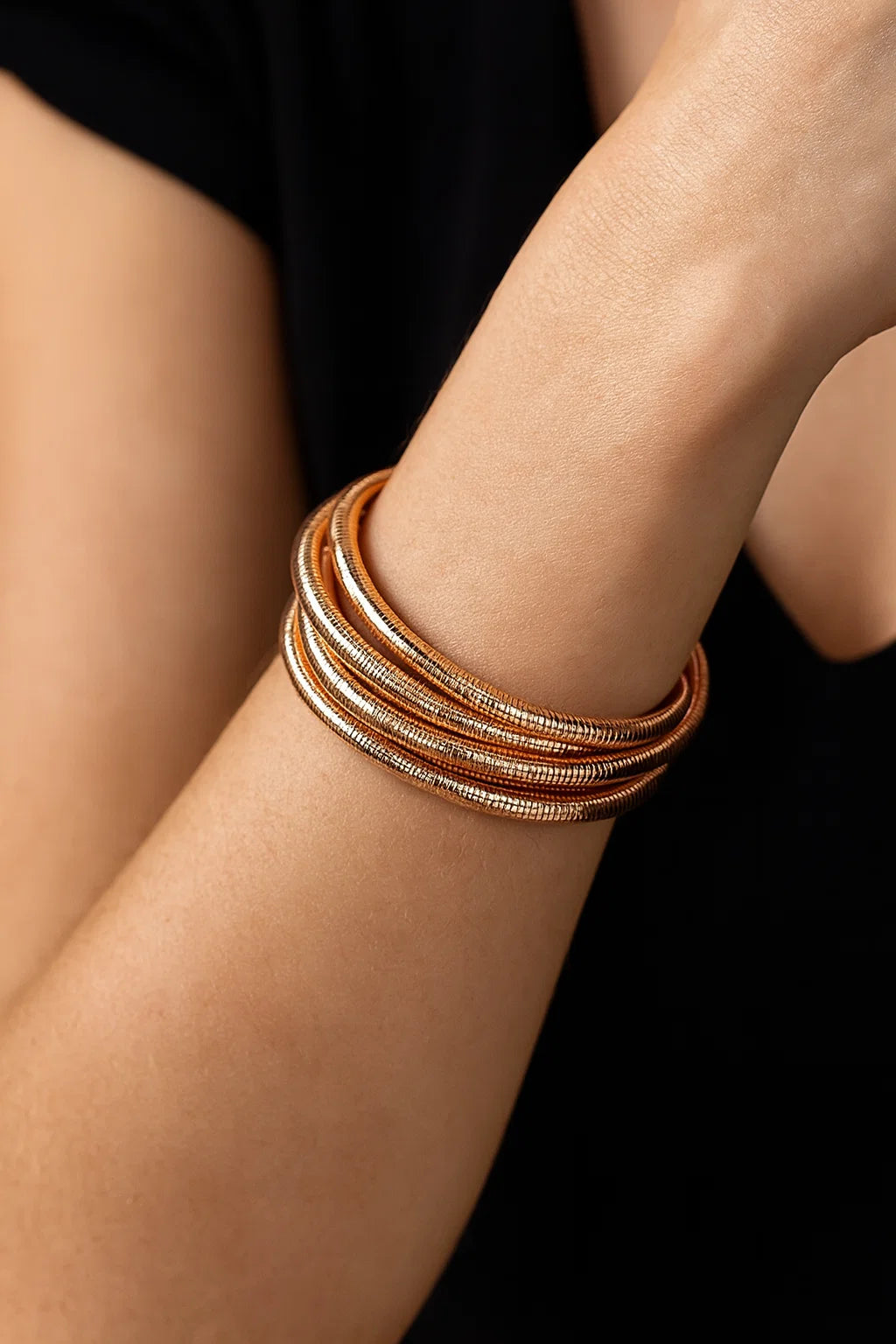 Rose Gold Bangles for Women – Elegant Layered Stackable Bracelet Set